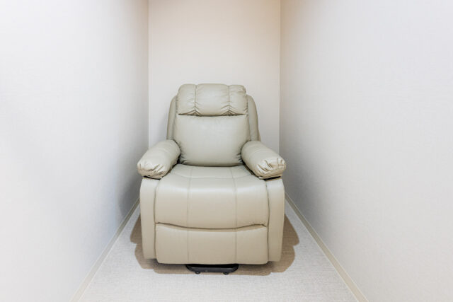 電動リクライニングソファ